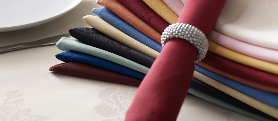 Table Linen Buying Guide: Choosing the Right Material For Your