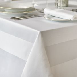 V Luxury 100% Mercerised Cotton Satin Band Tablecloth