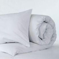 10.5 tog flame retardant duvet with hollowfibre filling